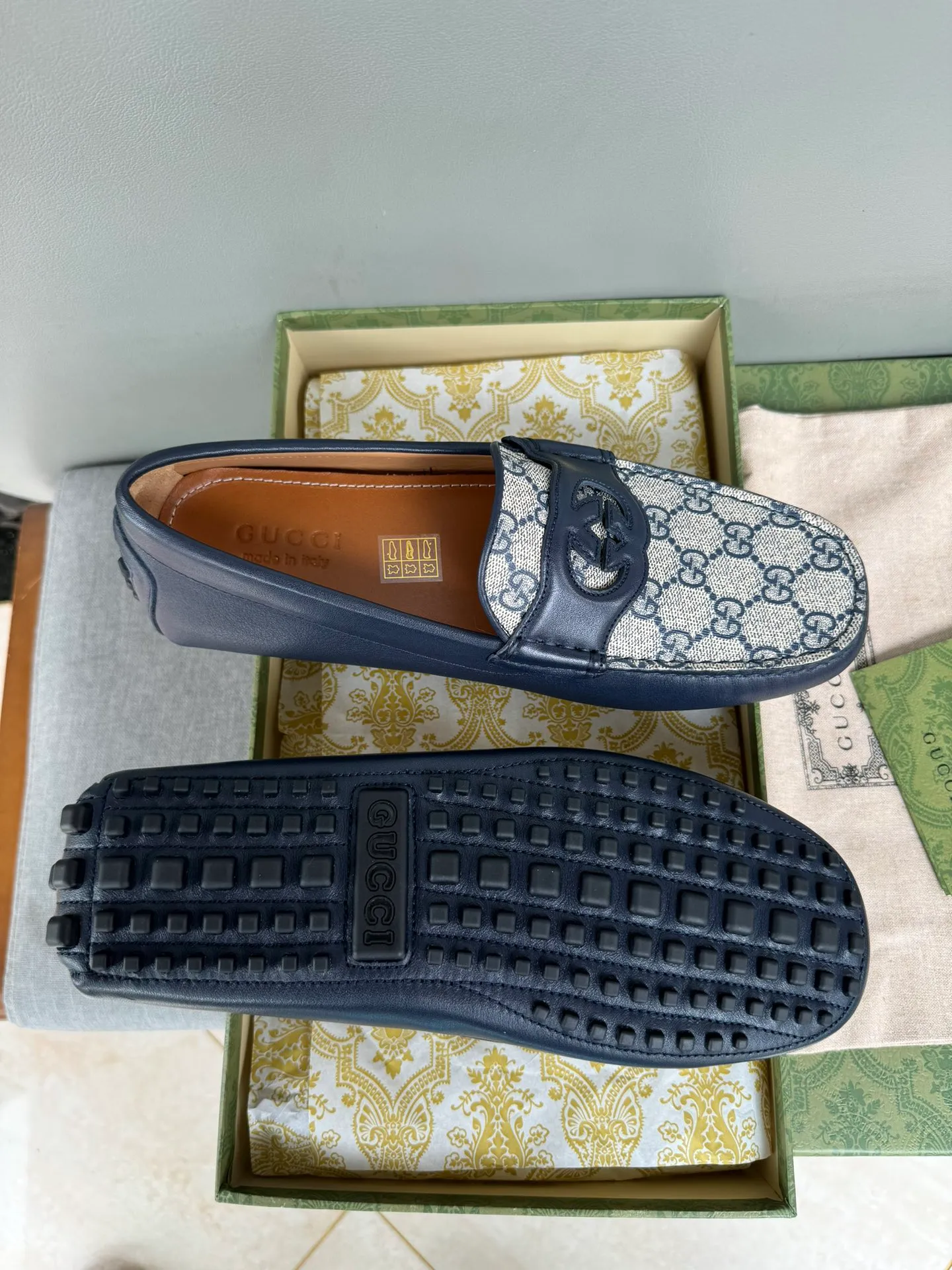 Batch 740💰[strong][strong][strong] Original order quality, new counter styles synchronized, Gucci counter new styles, handmade men's driving shoes, beanie shoes, slip-on shoes, lazy shoes, exquisite hand-stitching, workmanship details comparable to counters, Italian imported cowhide, water-dyed cowhide lining, tree paste leather feet, sweat-absorbent and deodorant, black, gray, blue, burgundy, 39-44 in large quantities in stock (38, 45 custom-made)